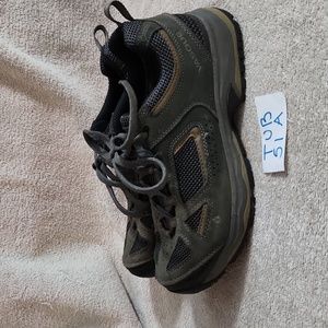 Vasque mens sneakers size 11W